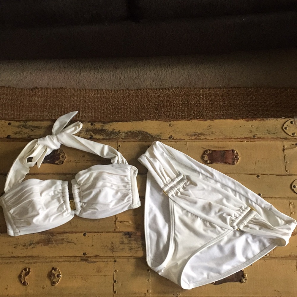 VICTORIA’S SECRET WHITE BIKINI SET S TOP M BOTT